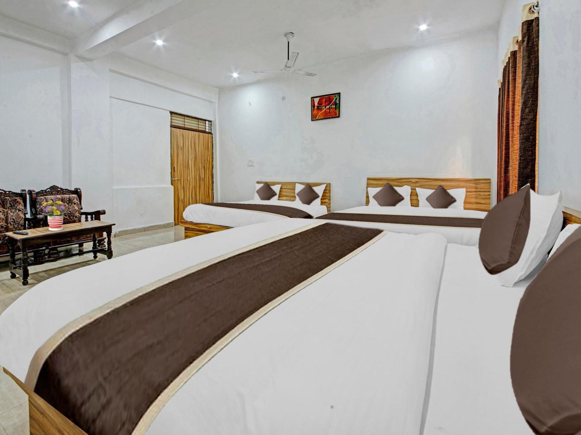Hotel Kailasha Uttarkashi Exterior photo